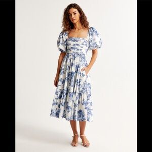 Abercrombie & Fitch Emerson Poplin Puff sleeve M Petite Blue/White Nwt